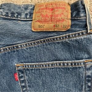 Vintage Levi 501 Button Fly, red Tab jeans